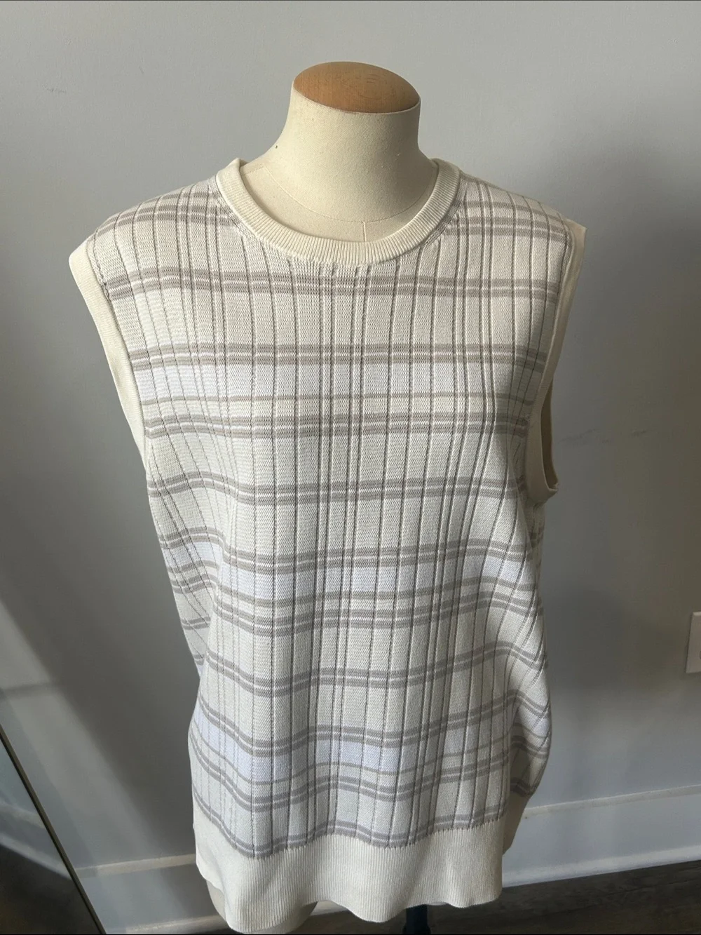 COS Cream and Light Gray Plaid Knit Sleeveless Vest